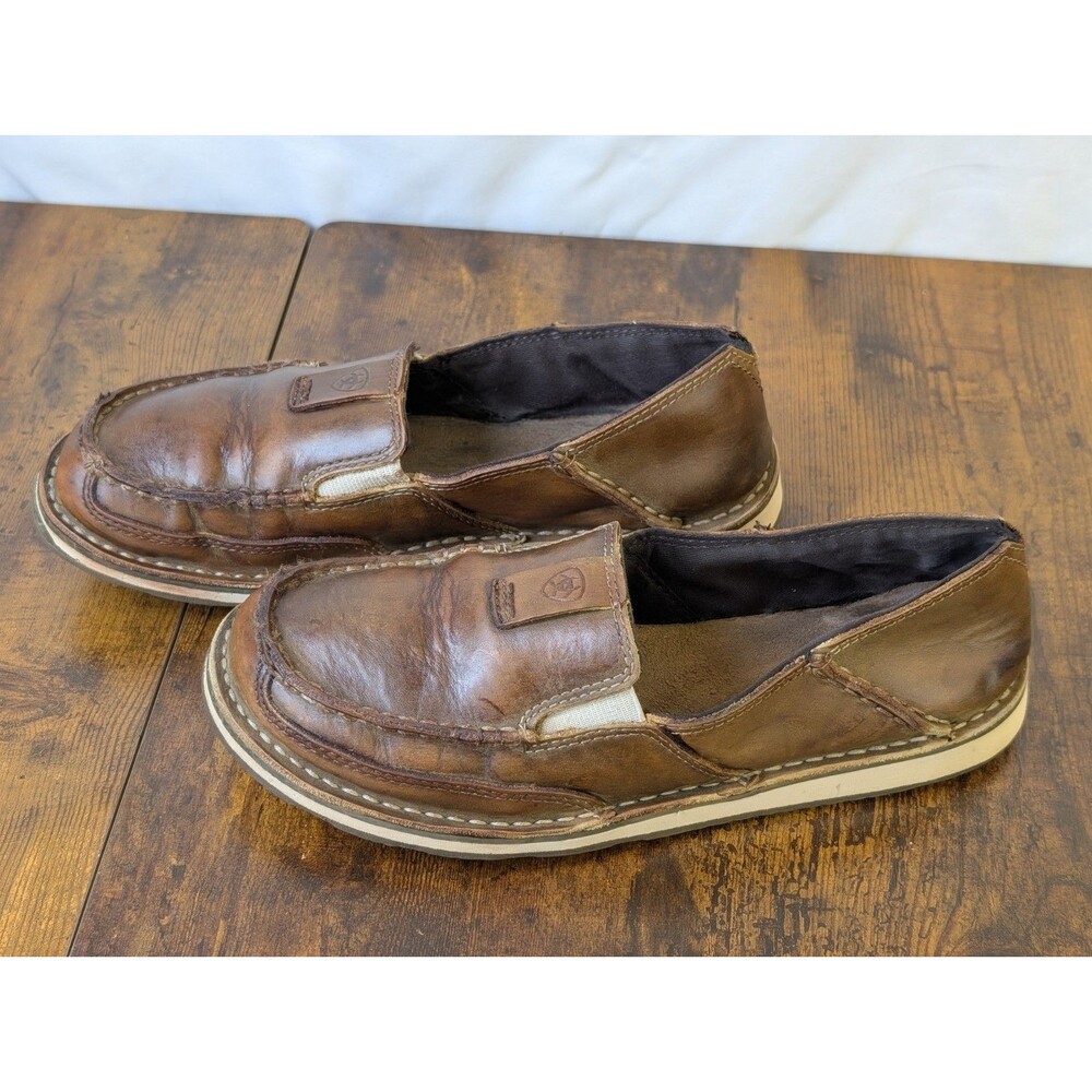Ariat Women's Cruiser Slip On Loafers Size 7B Brown Bomber Leather 10023008